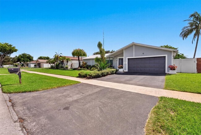 Foto del edificio - 5804 SW 116th Ave