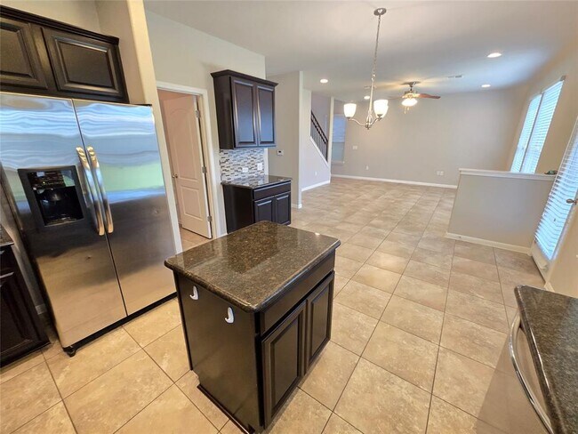 Foto del edificio - 112 Cypress Bend Ct