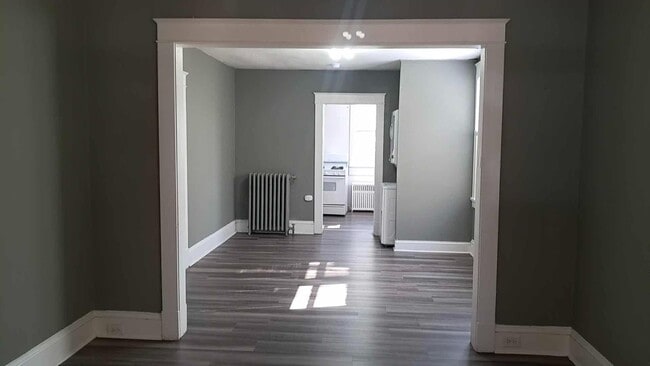 Foto del edificio - 1429 Rogers St