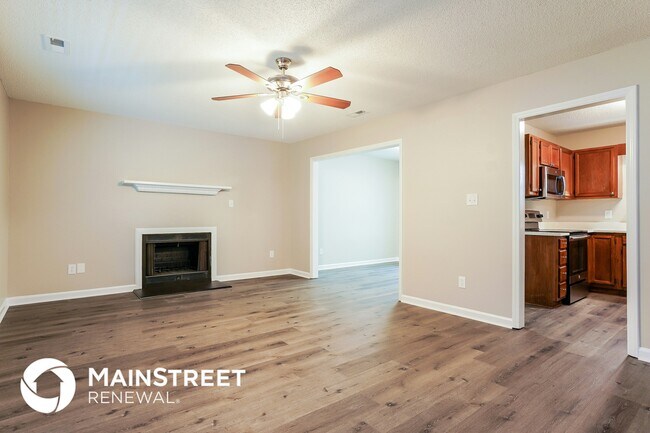 Foto del edificio - 3020 Olde Birch Dr