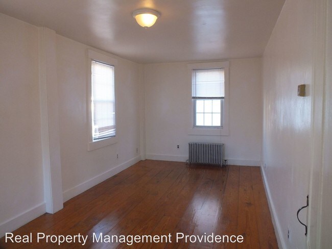 Building Photo - 1 br, 1 bath House - 42 Greenville Ave