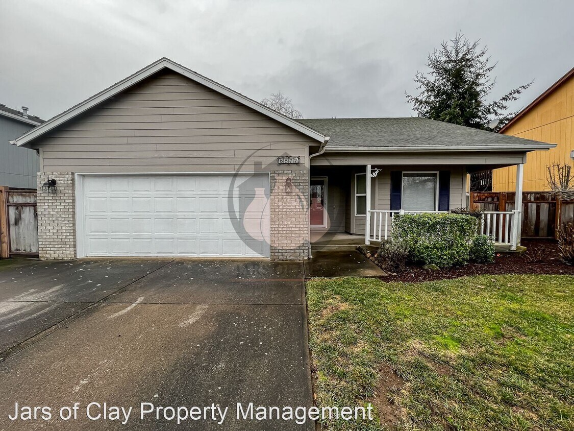 3 br, 2 bath House 6577 Jacobe St House Rental in Keizer, OR