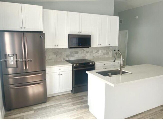 Foto del edificio - 507 Malverne Rd