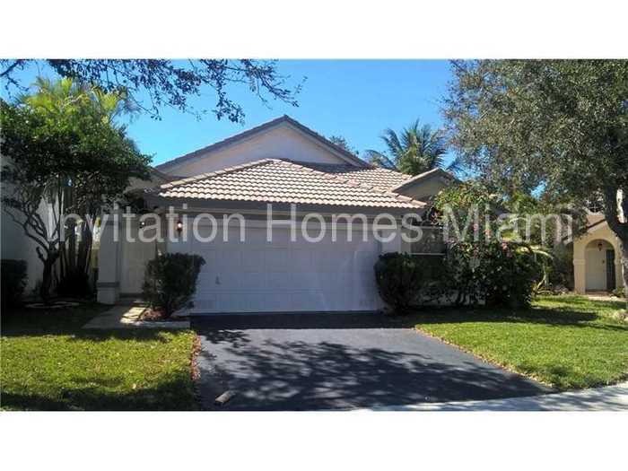 Primary Photo - 2925 NW 70th Ave