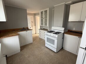 Building Photo - 1 Hamilton St