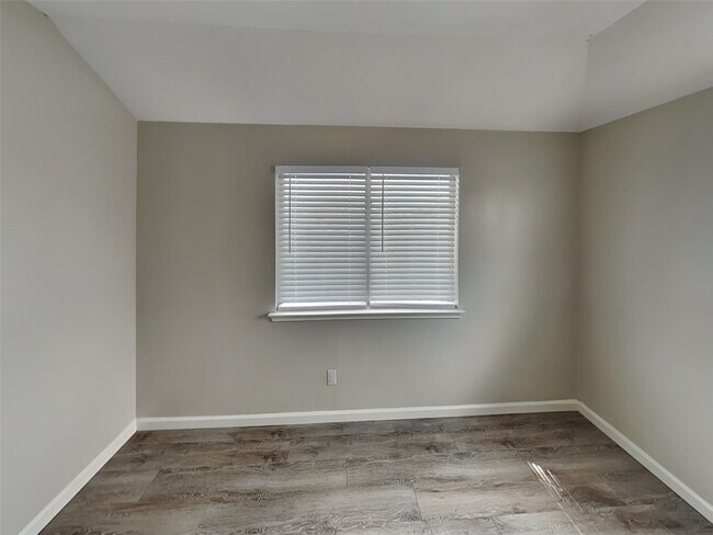 Foto del edificio - 12806 Boris Cove Trail