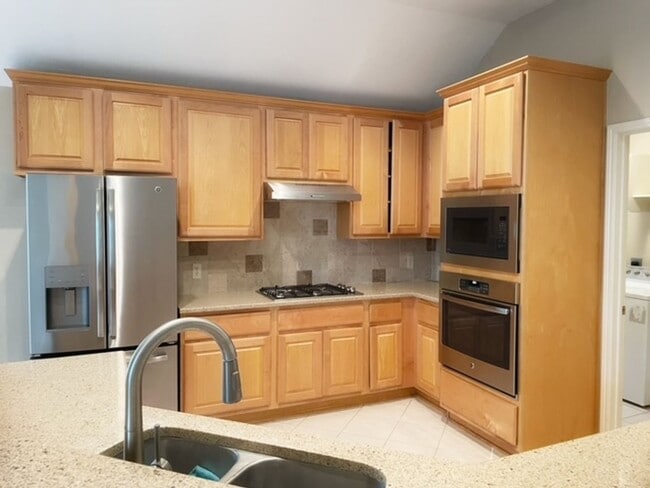 Foto del edificio - Fall in love with this Absolutely Beautiful 1 Story home in The Heights Of Stone Oak