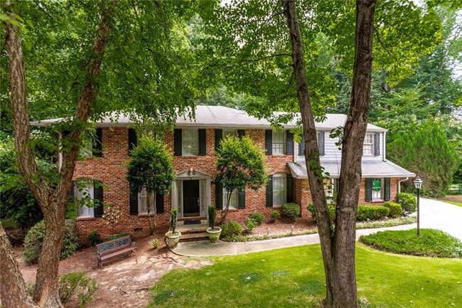 Foto del edificio - 5542 Whitewood Ct