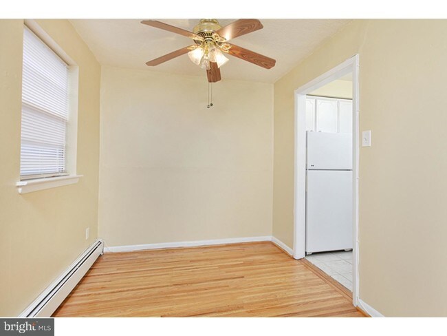 Foto del edificio - 740 S White Horse Pike