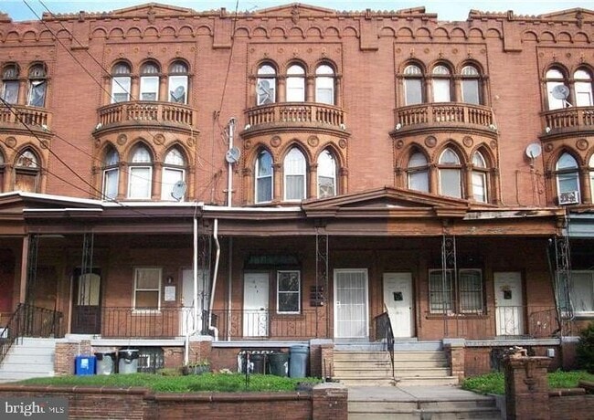 Building Photo - 1829 W Tioga St