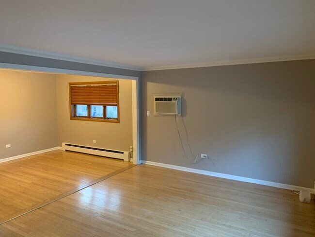 Foto del edificio - 404 S Pine St