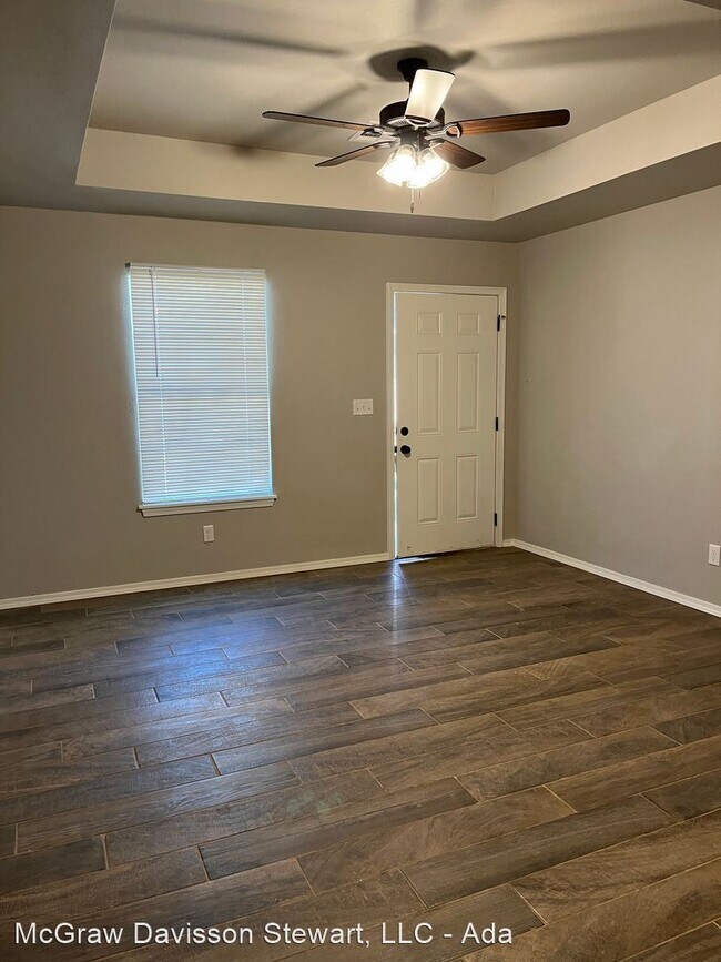 Foto del edificio - 3 br, 2 bath House - 713 W 1st