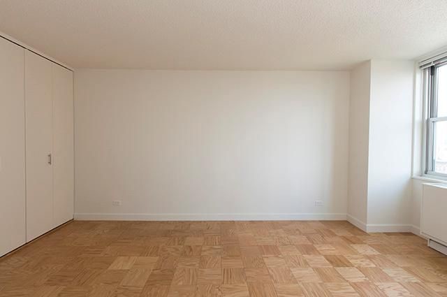 Foto principal - 1674 York Ave