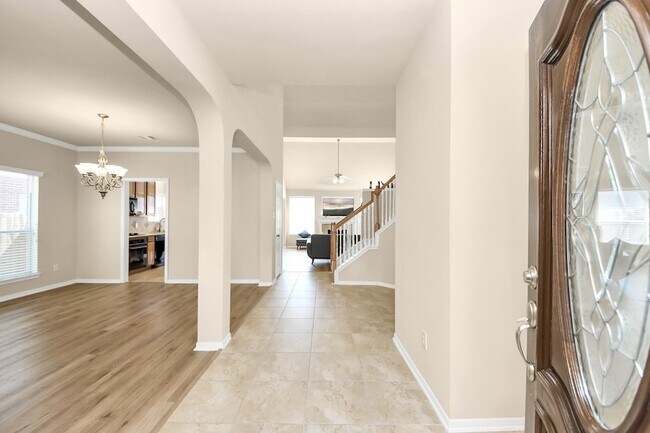 Foto del edificio - 9006 Sunny Brook Ln