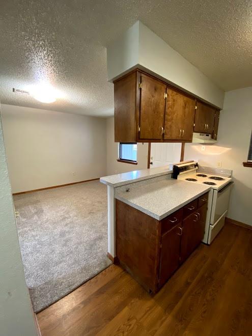 Foto del edificio - 1650 N Sang Ave