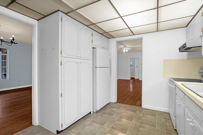 Foto del edificio - 1236 Chichester St