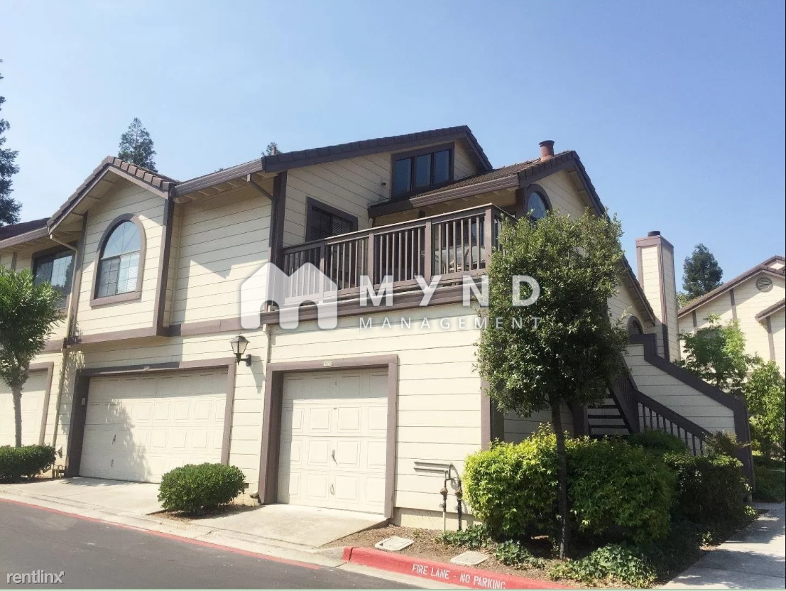 Primary Photo - 2 br, 2 bath Townhome - 2790 Buena Point Ct