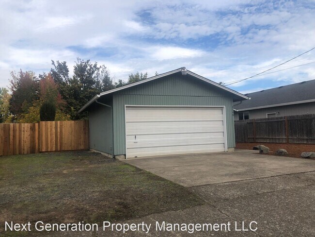 Foto del edificio - 3 br, 1 bath House - 4548 Daisy St.