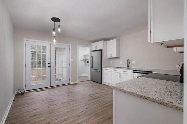 Foto del edificio - 6026 Olinda St