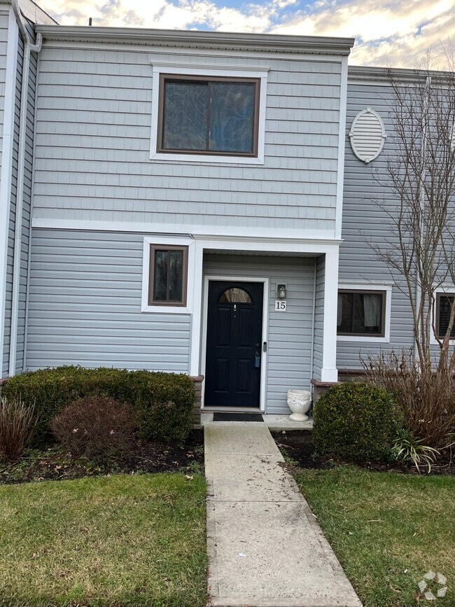 Cheap Apartments For Rent in Shrewsbury, NJ 9 Rentals