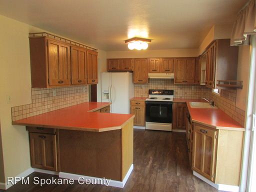 Building Photo - 13419 E Desmet Ave