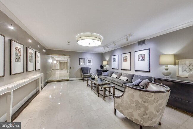 Foto del edificio - 4601 N Park Ave