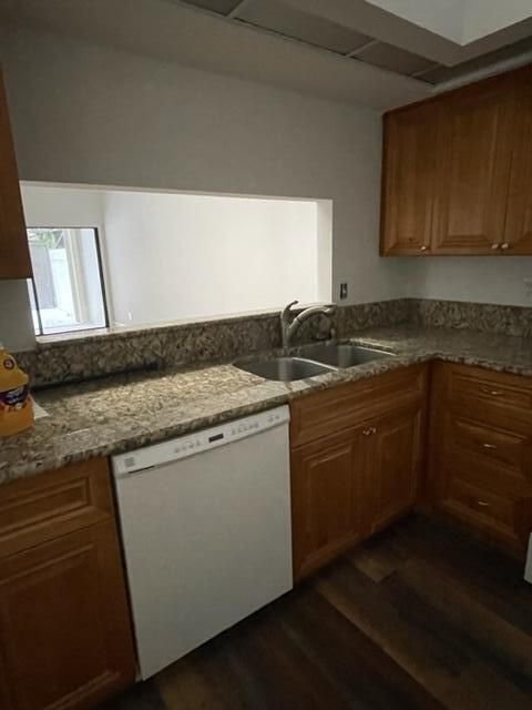Building Photo - 501 Sea Oats Dr