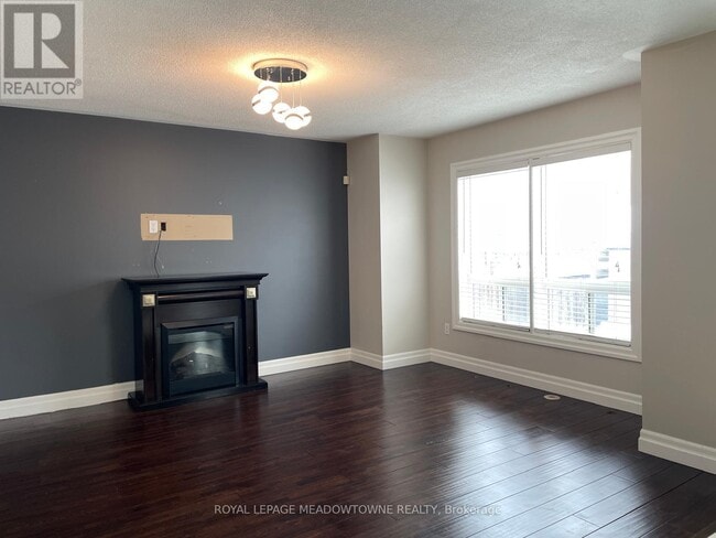 Building Photo - 796 Hepburn Rd