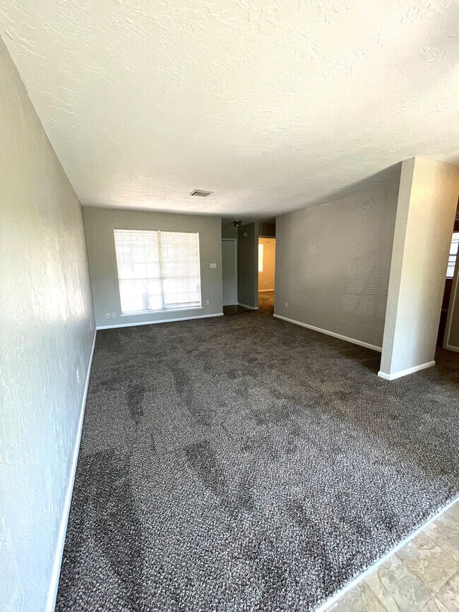 5712 NW Ash Ave, Lawton, OK 73505 House Rental in Lawton, OK