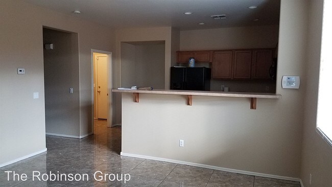 Building Photo - 6414 S 74th Ln