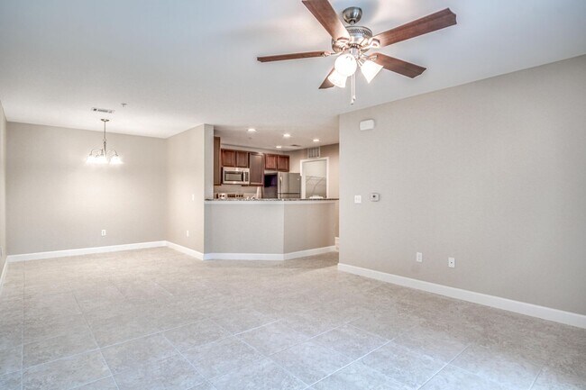 Foto del edificio - Beautiful 1 Bedroom Apartment in Fort Walton Beach!