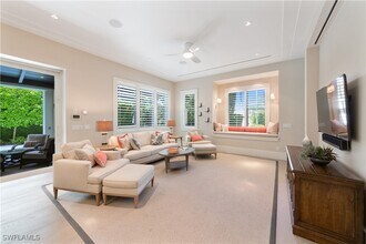 Building Photo - 500 3rd Ave N