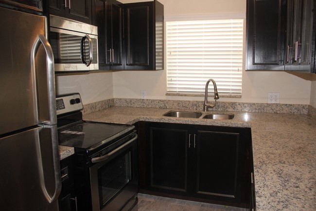 Foto del edificio - 6600 SW 39th St