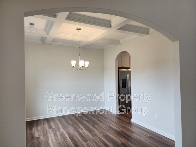 Foto del edificio - 6217 Cadence Dr