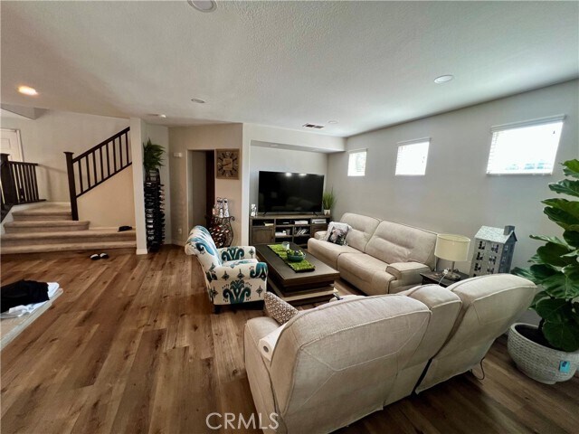 Building Photo - 27139 Dolostone Way