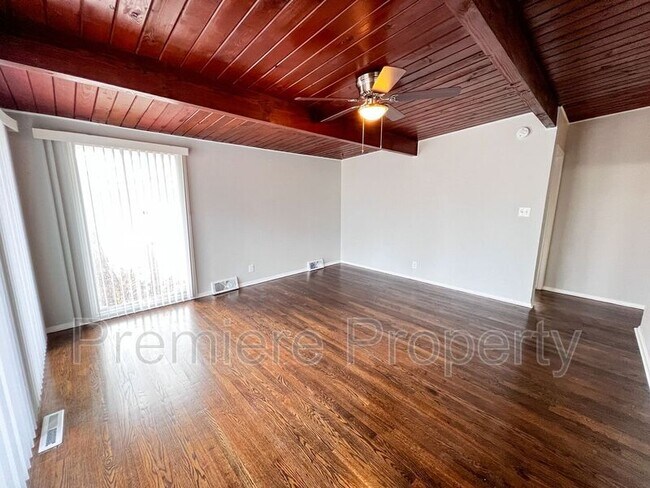 Foto del edificio - 12507 E 46th Terrace S