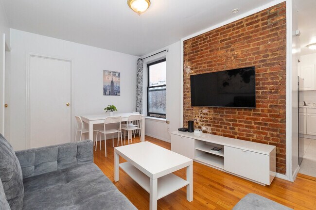 Foto del edificio - 1794 1st Ave