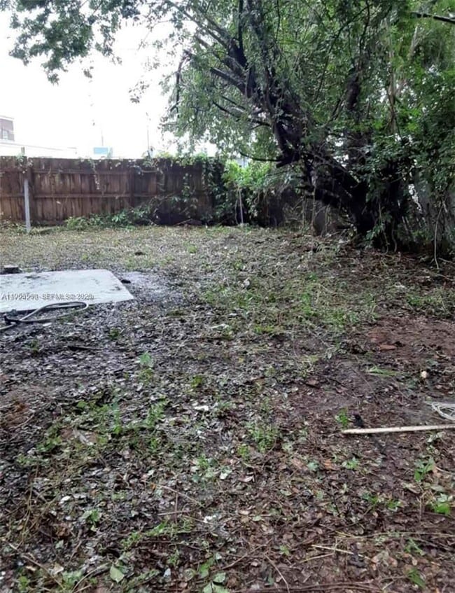 Building Photo - 2165 Washington Ave