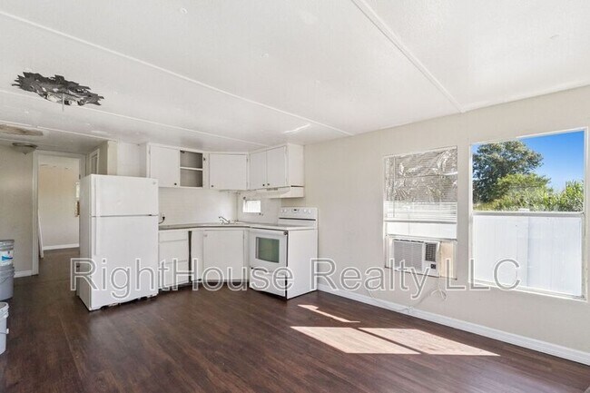 Foto del edificio - 2854 Lake Alfred Rd