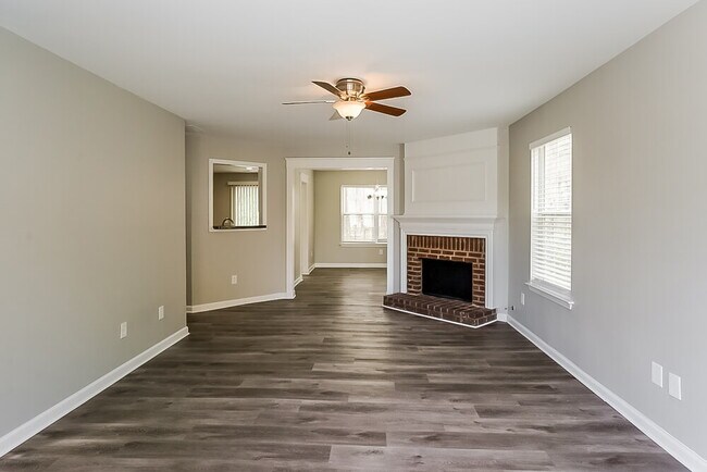 Building Photo - 1395 Ambercrest Way