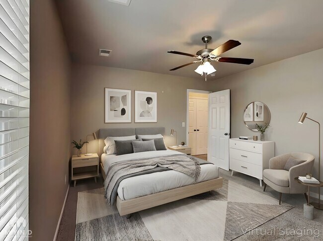 Foto del edificio - 803 The Heights Ln