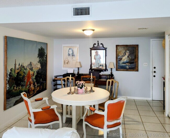 Building Photo - 1801 S Flagler Dr