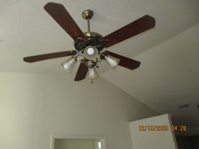 Building Photo - 117 Augusta Ct