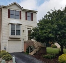 Building Photo - 131 Attic Ct