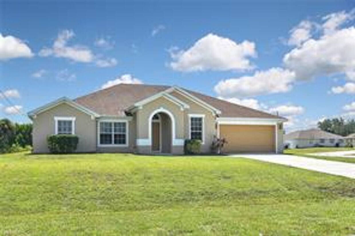 Foto principal - 1815 NW 24th Ave