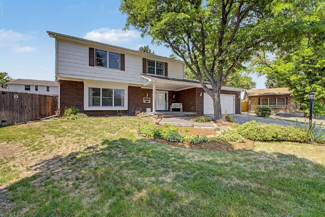 Photo - "Spacious 4-Bedroom Oasis with 4 Full Baths in Prime Englewood Location – 3306 Sq. Ft. of Comfort... Apartment