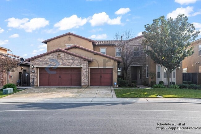 Building Photo - 3998 Chiavari Way