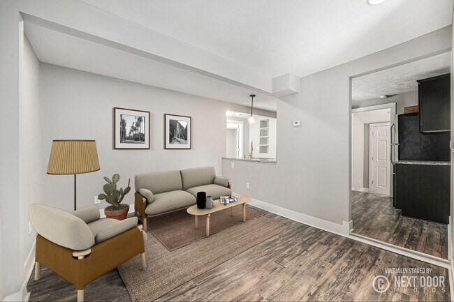 Building Photo - 620 4th St NW