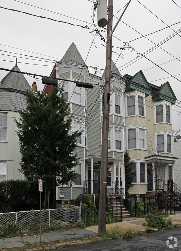 56 Monitor St, Jersey City, NJ 07304 Apartments in Jersey City, NJ