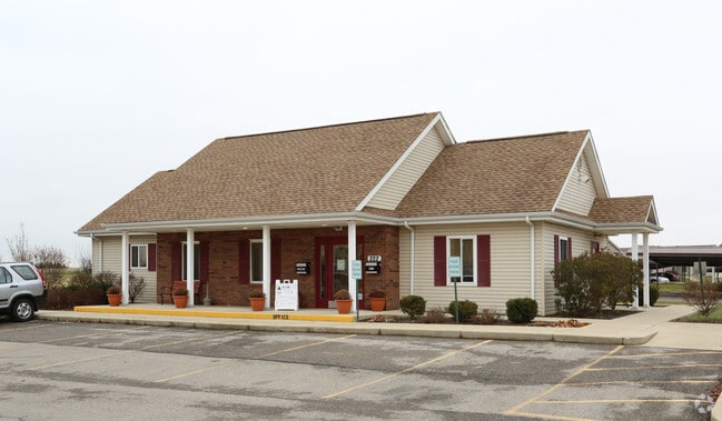 Building Photo - Brookwood Commons